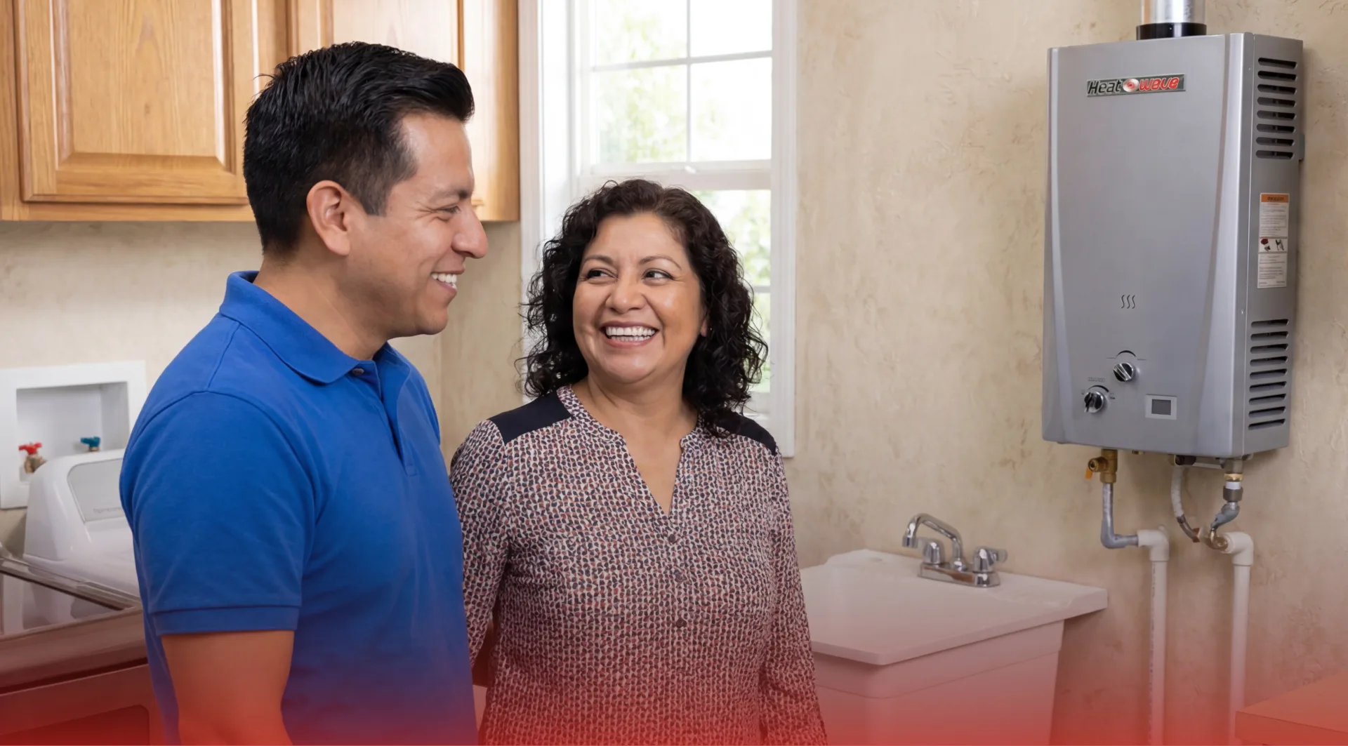 Pareja feliz disfrutando el ahorro de gas con un calentador de paso Heatwave